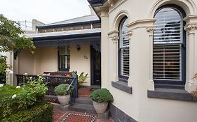 94 Highett - 5 Bedroom, 3 Car Parks - Luxury House